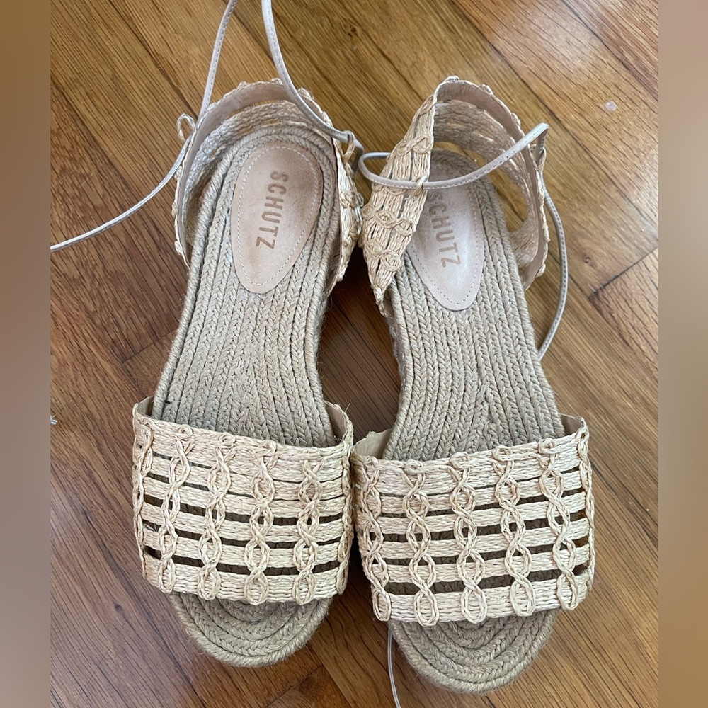 Shultz flat sandal